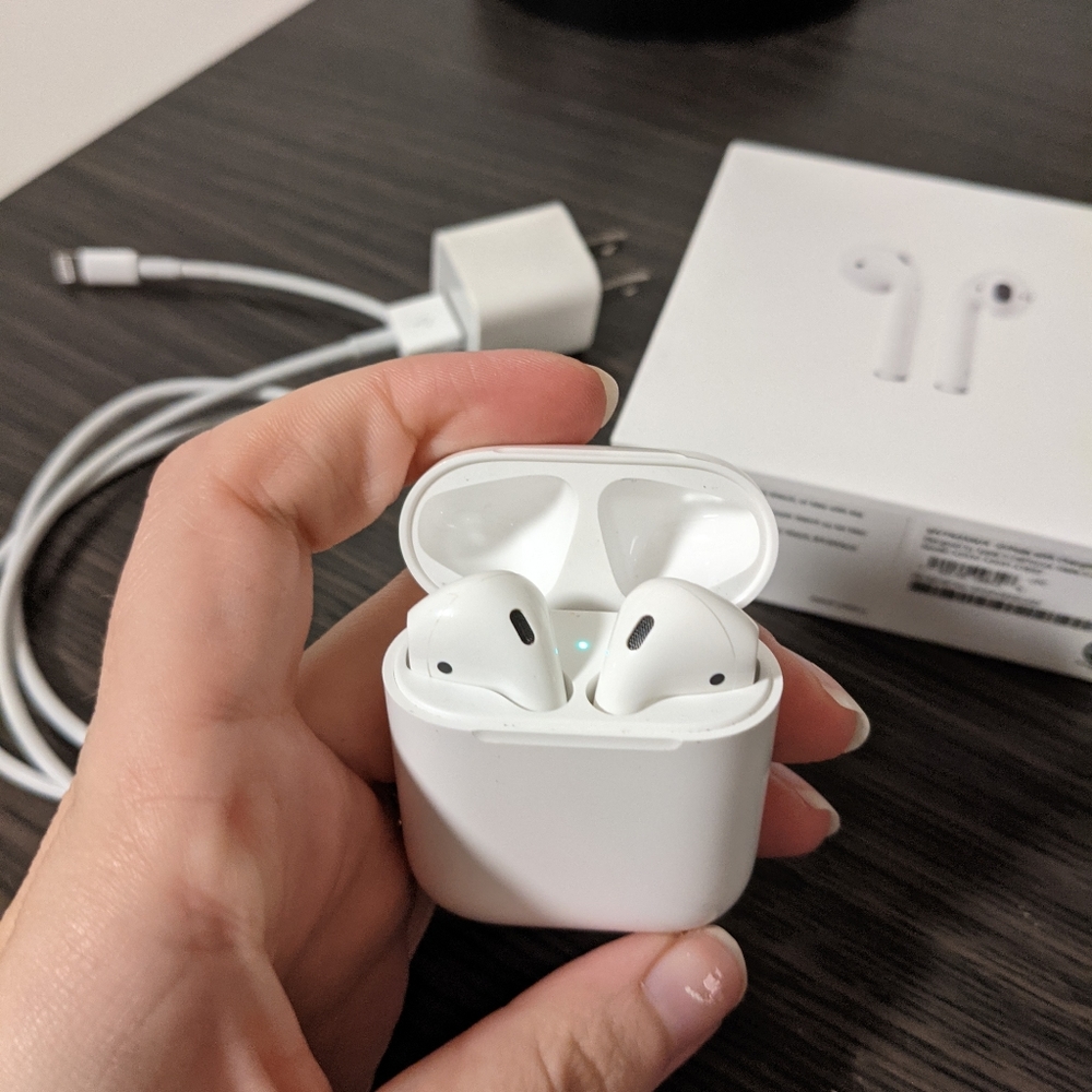 Apple Airpods 2nd Gen